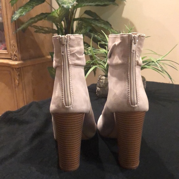 Express open toe booties - Picture 6 of 16
